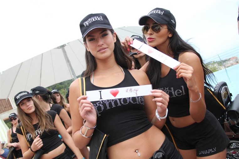 Top Models at L Heritage Part 1